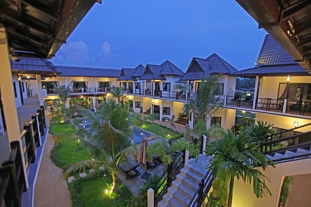 The White Terrace - photo 13