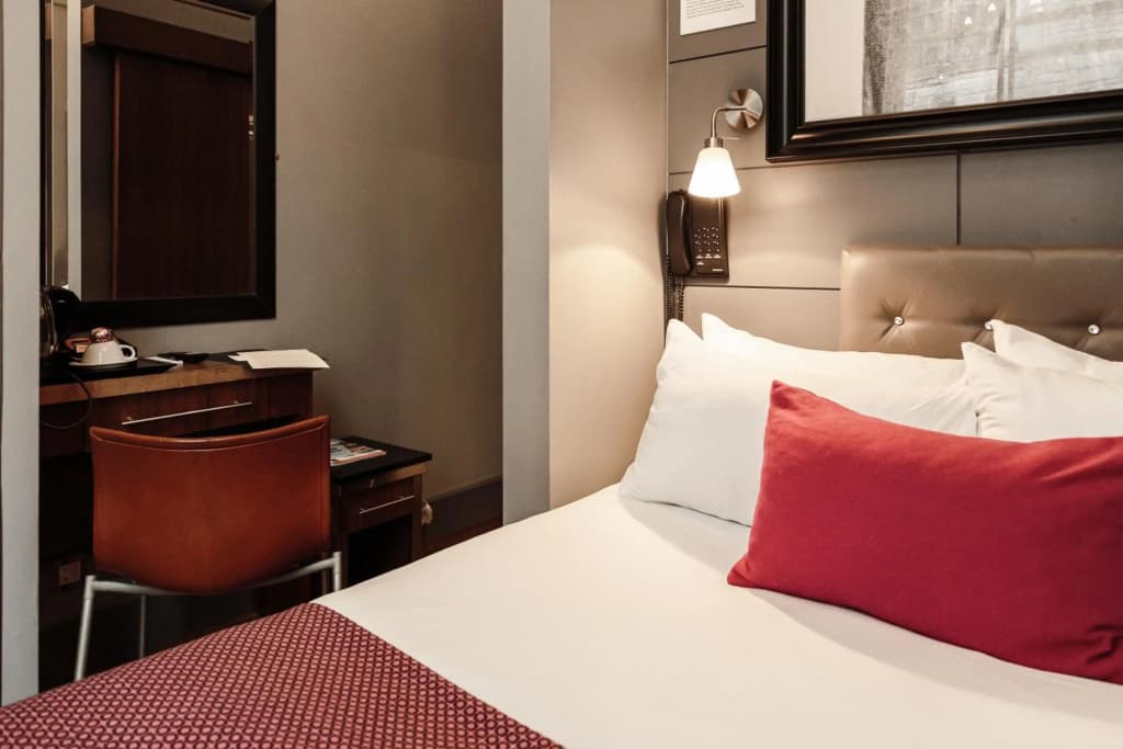Angel's Share Hotel - photo 19