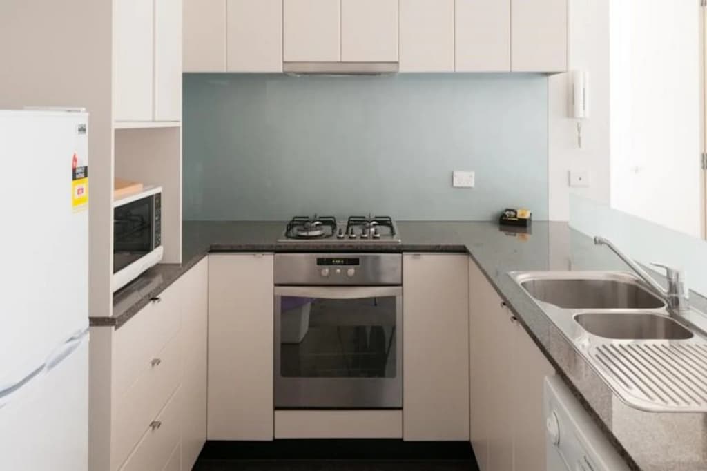 Inner Melbourne Serviced Apartments - photo 23