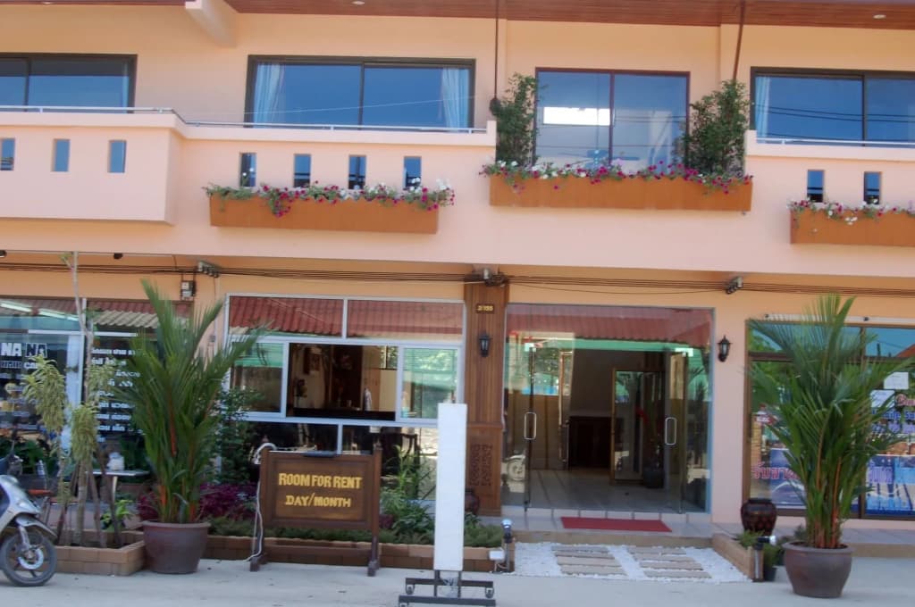 Holiday Guesthouse - main photo