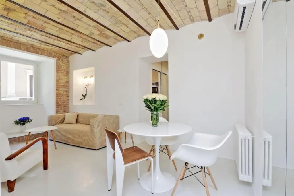 Charming flat near Colosseum - photo 8
