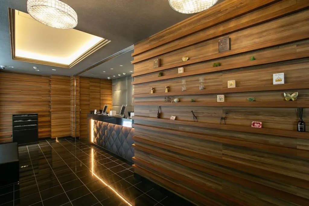 Hotel Oriental Express Osaka Shinsaibashi - photo 2