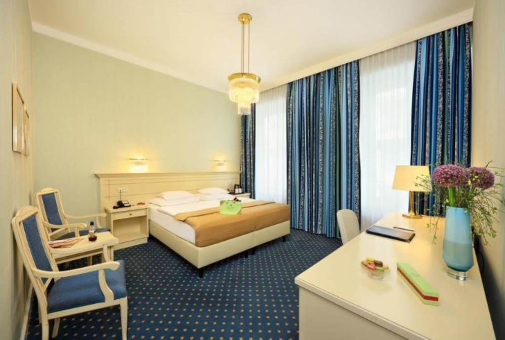 Hotel De France - photo 22