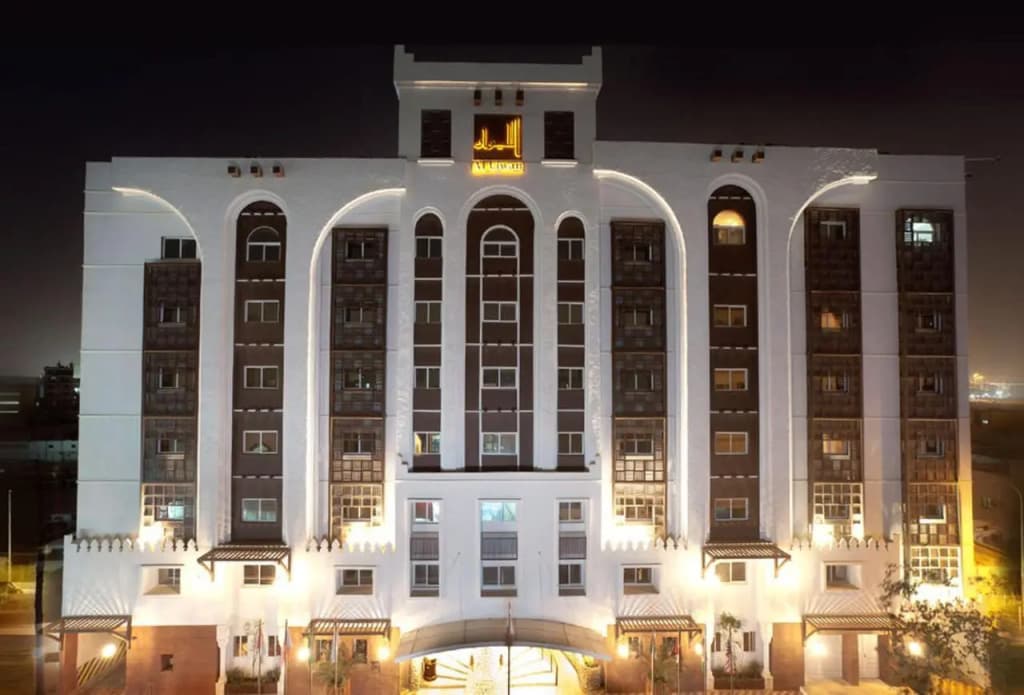 Al Liwan Suites - photo 19