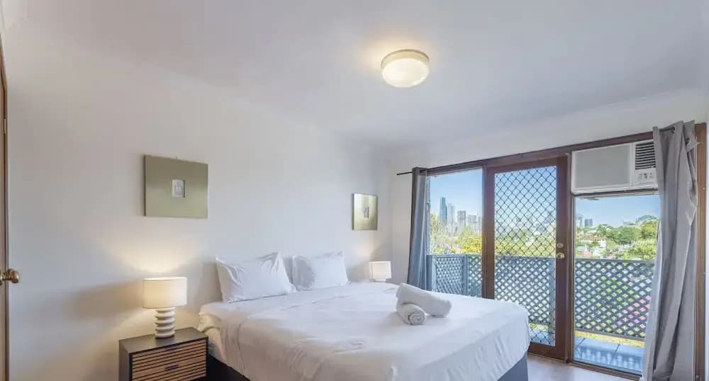 Kozyguru | Balmain | Townhouse bridge view or Charming Comfy Studio - photo 5