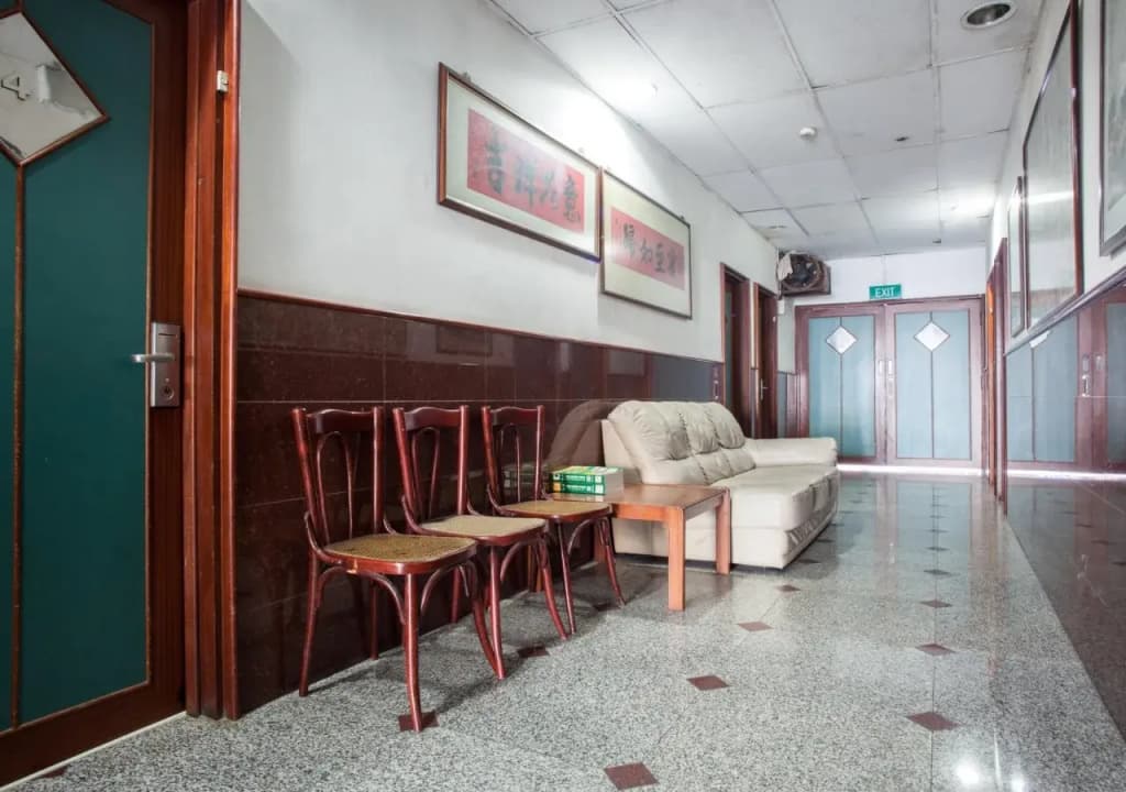 Lai Ming Hotel Cosmoland (SG Clean Certified) - photo 9