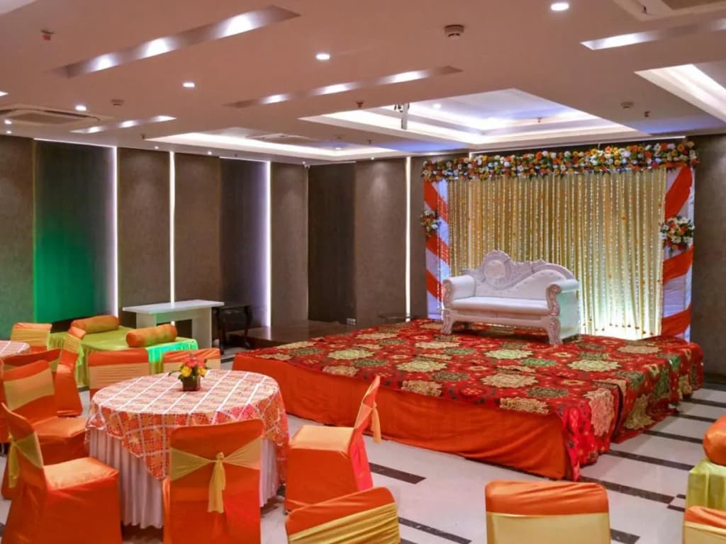 Hotel Saket 27 - photo 50
