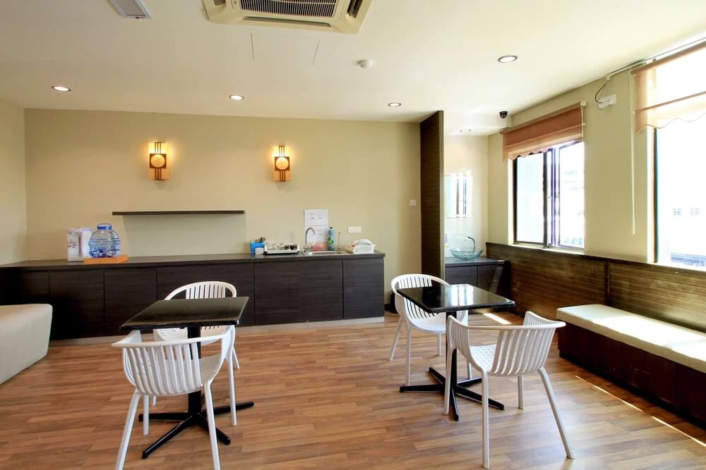 MP Hostel - photo 15
