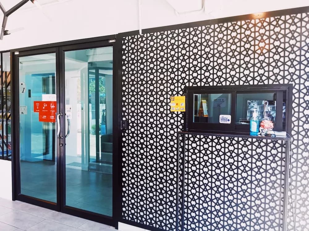 Star Sukhumvit by OYO Rooms - photo 14