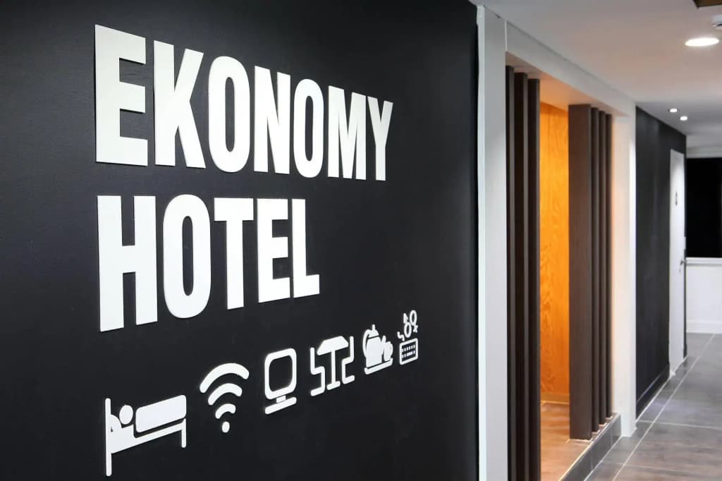 Ekonomy Hotel - photo 3