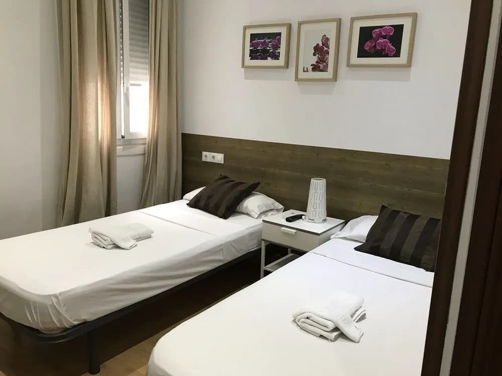 Hostal en Madrid LM Rooms Opera - photo 6