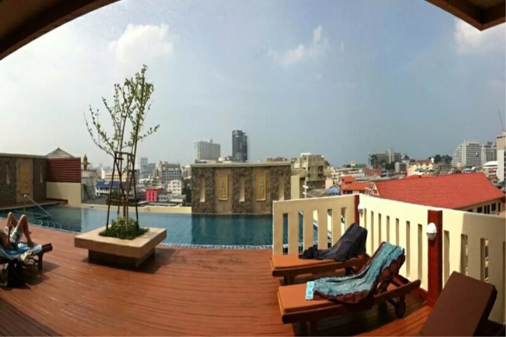 D Xpress Apartment - photo 8
