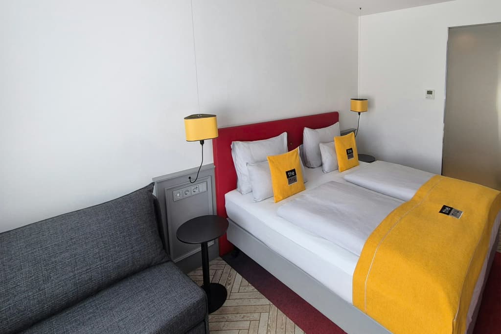 Holiday Inn — the niu, Franz Vienna - photo 41