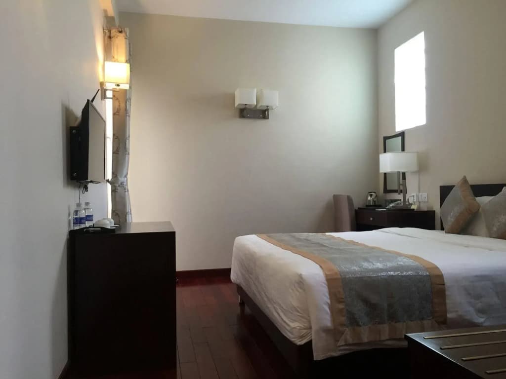 Sunline Hotel - photo 3