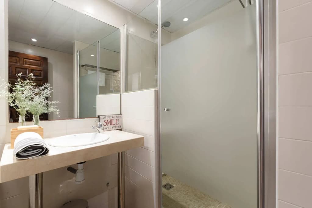AinB Picasso Corders Apartments - photo 9