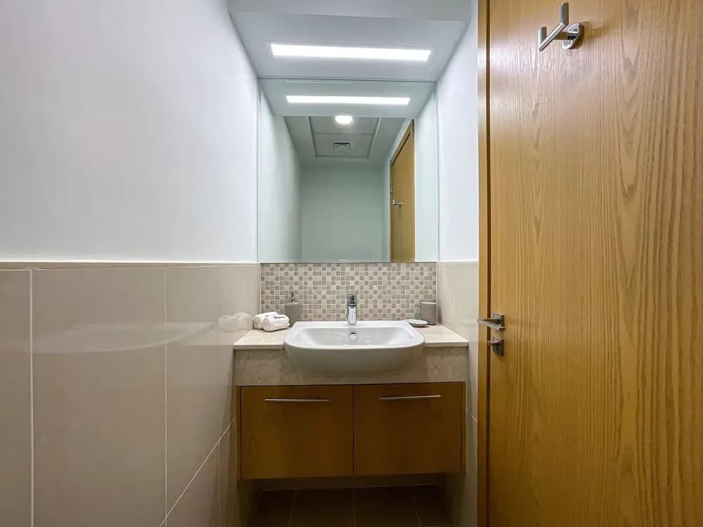 HiGuests - Bellevue Tower 2 - photo 6