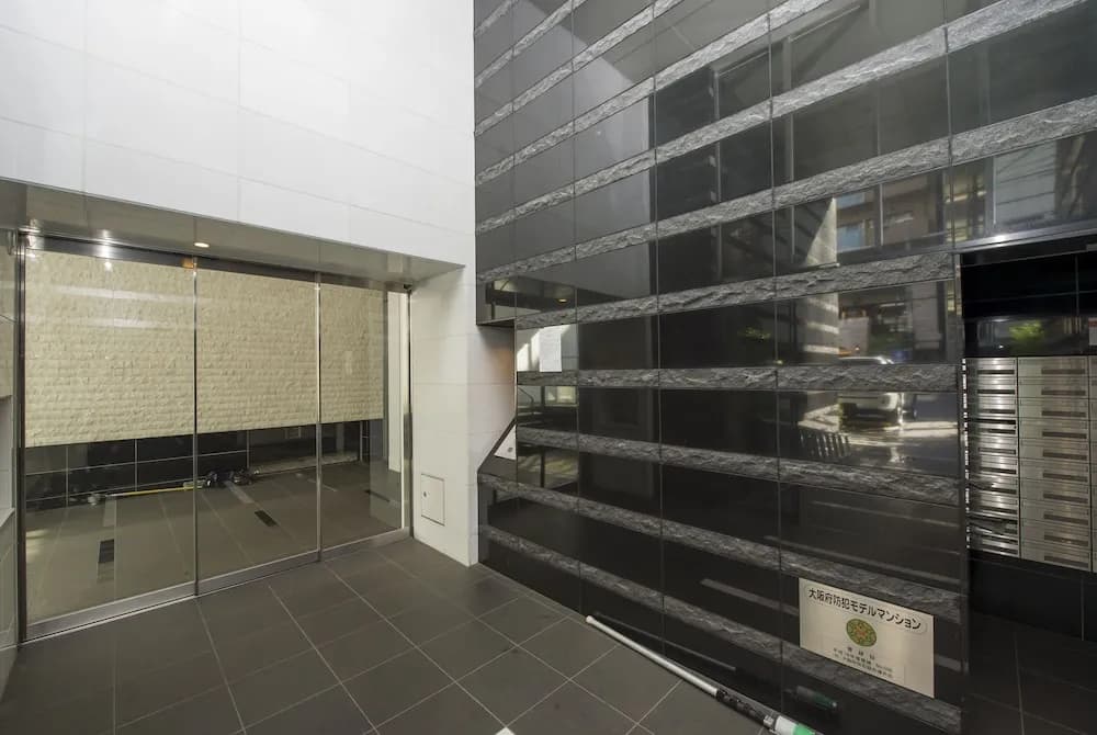 City Hotel Shinsaibashi - photo 1