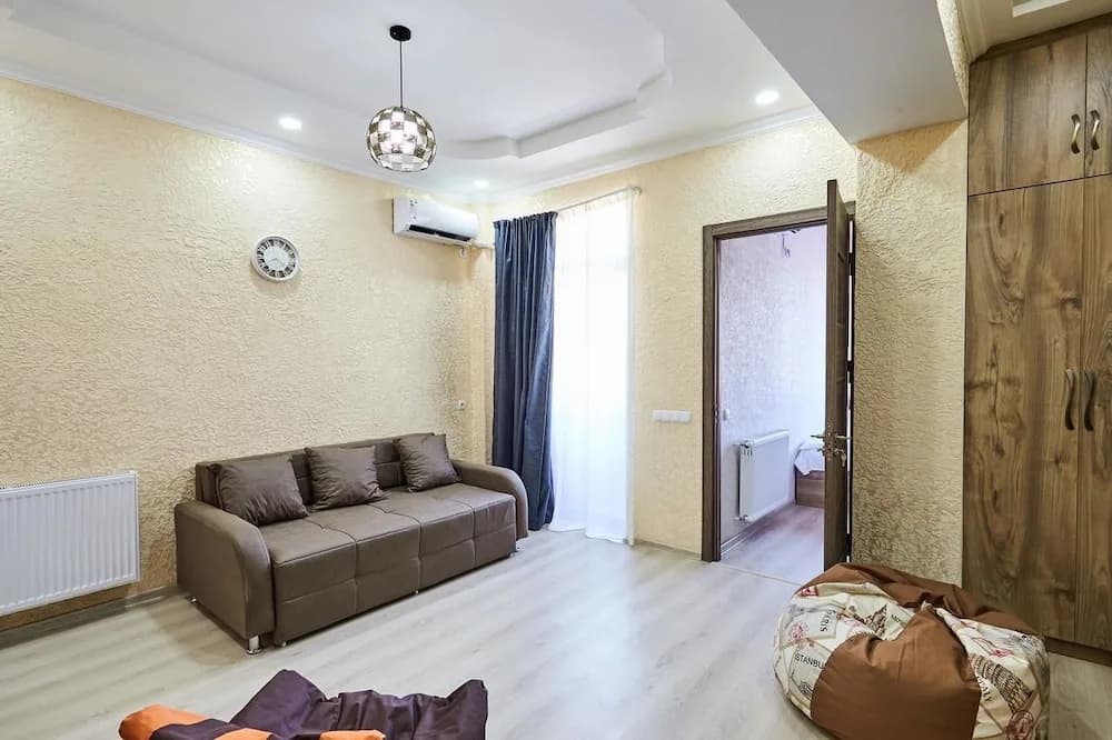Flat 013 - photo 4