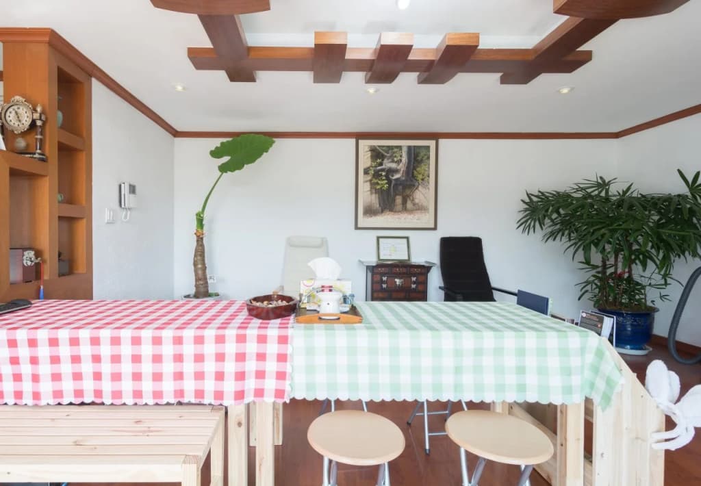 White Rabbit Guesthouse - photo 3