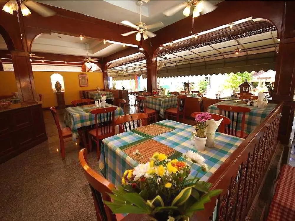 Andaman Hill Hotel - photo 10