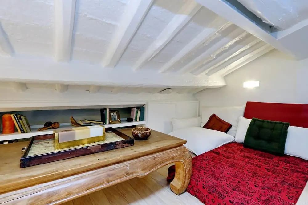 Pantheon Charming Attic - photo 3