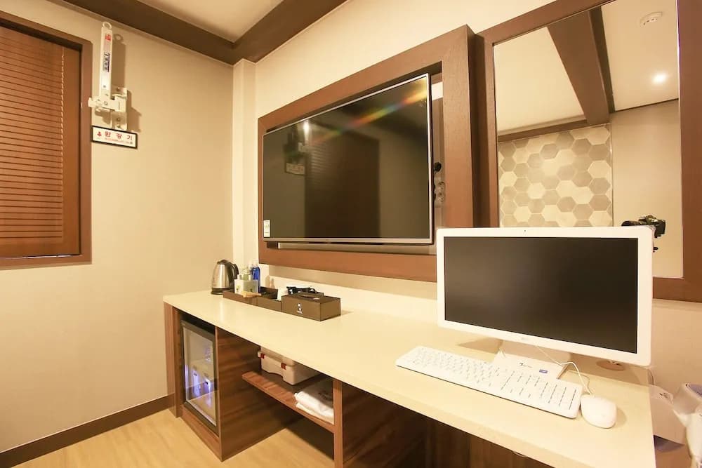 Suyu Young Hotel - photo 7