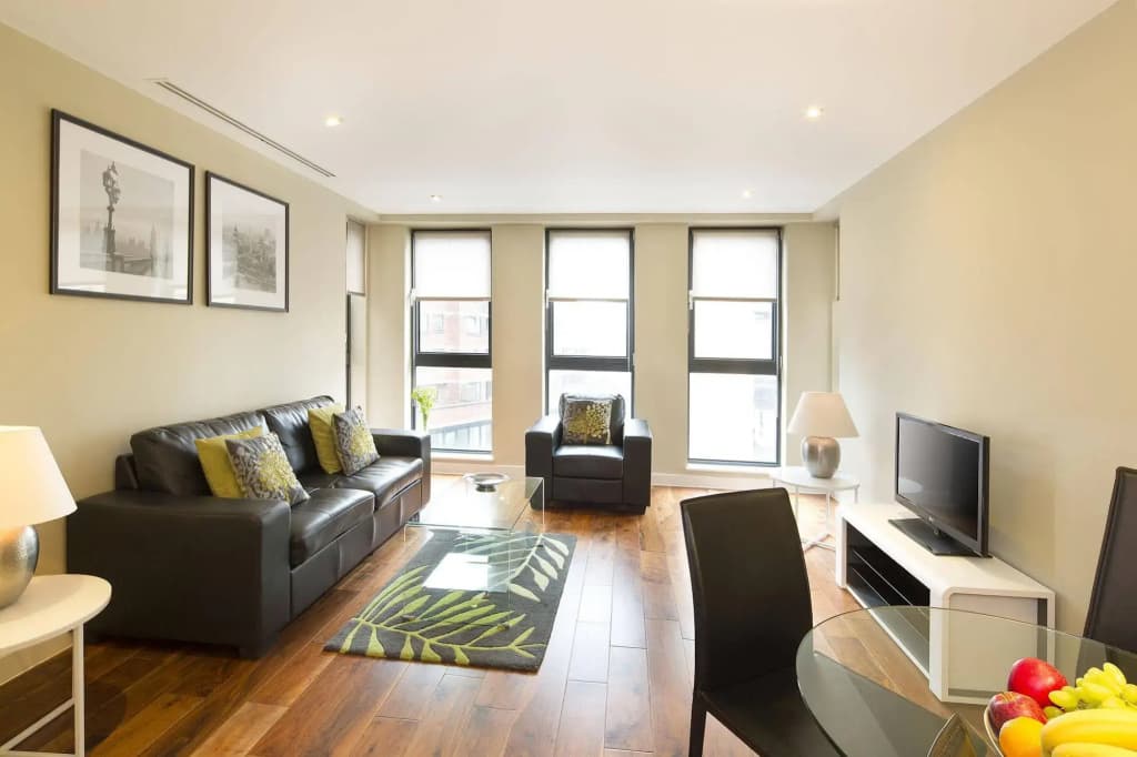 Victoria One Apartment - photo 17
