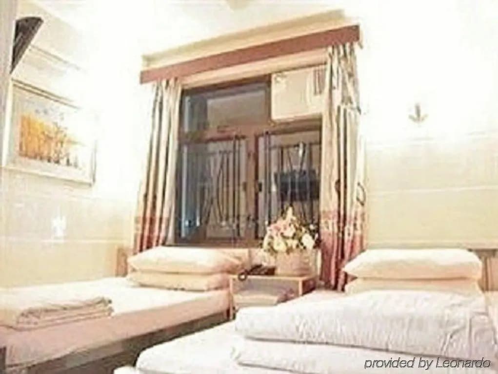 Carlton Guest House - Carlton Group of Hostels - photo 5
