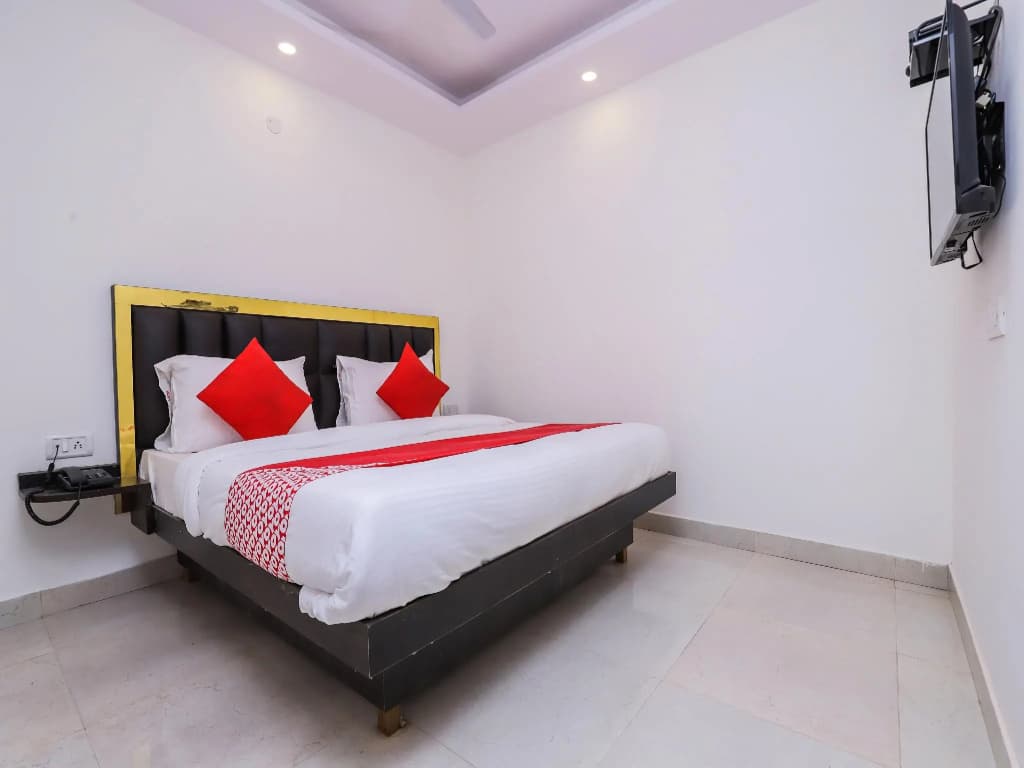 OYO 22355 Hotel Istay - main photo