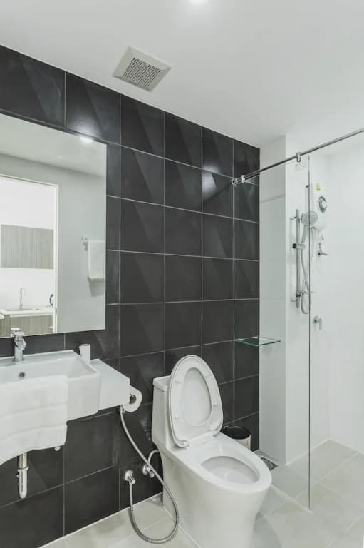 Condo in Kata in Ozone - Unit A205 - photo 7