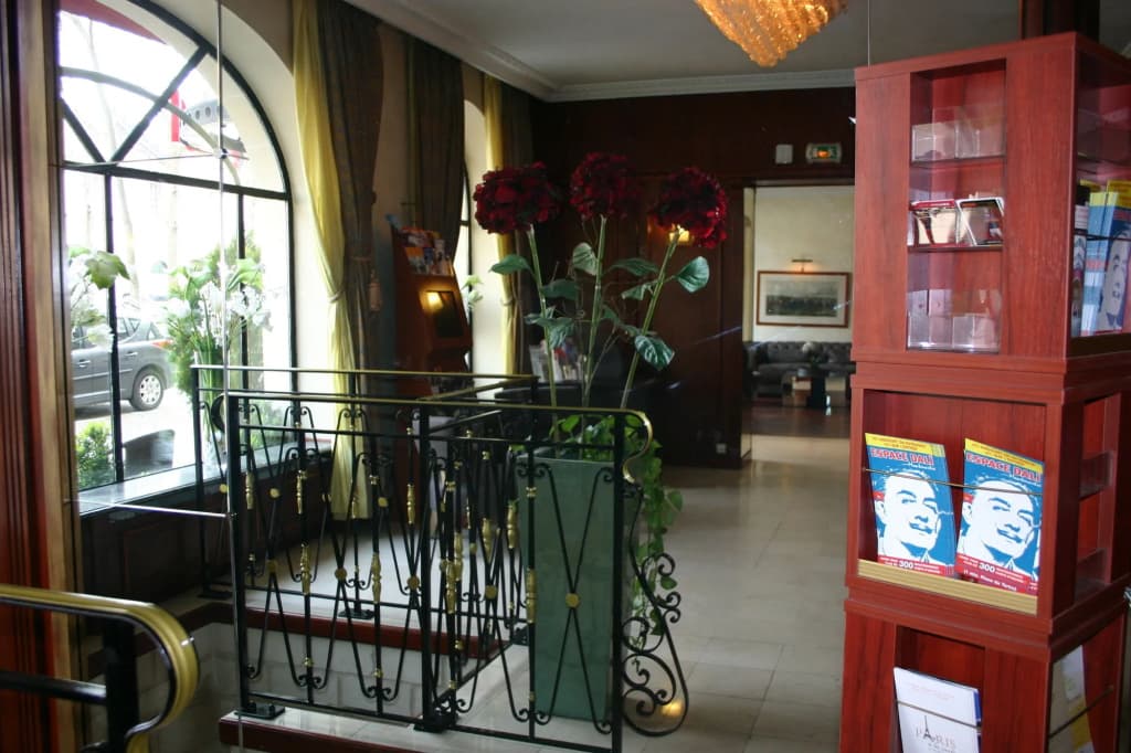Hotel Derby Eiffel - photo 2