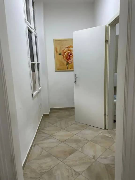 Cozy Studio Apt Near Rathausplatz - photo 12