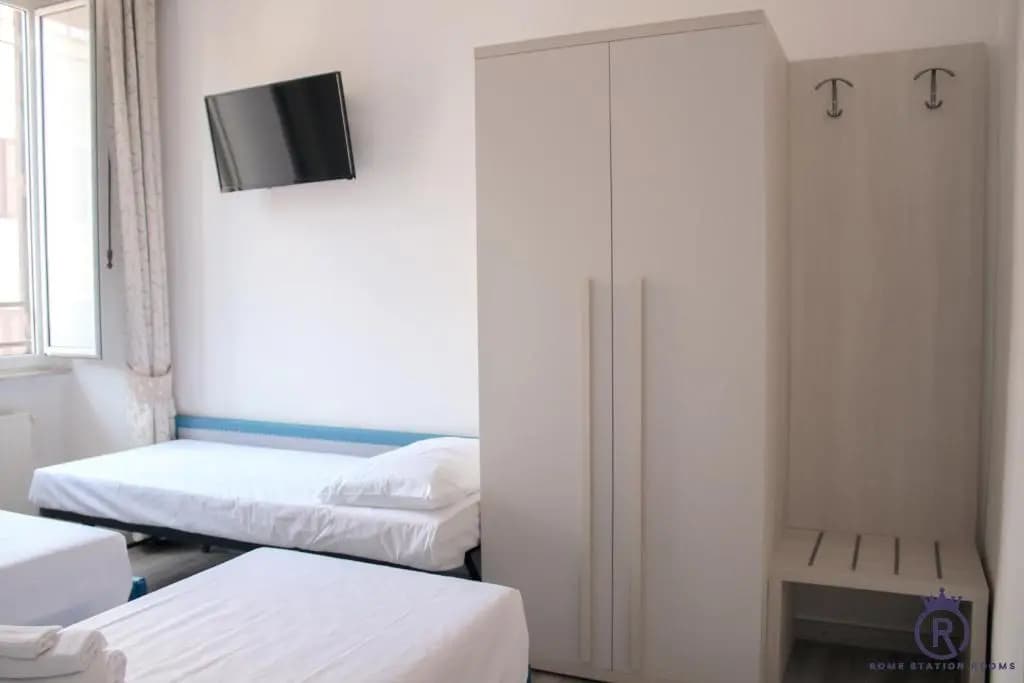 Rome Station Rooms - photo 2