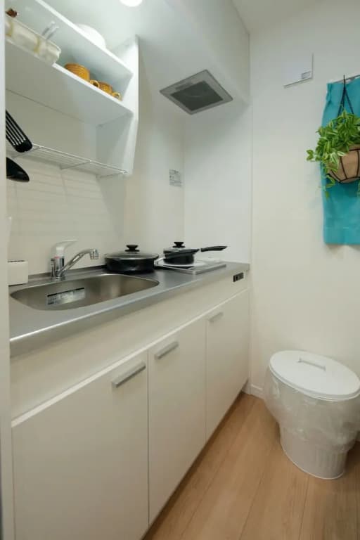 Jr Station Apartment 2F - photo 9