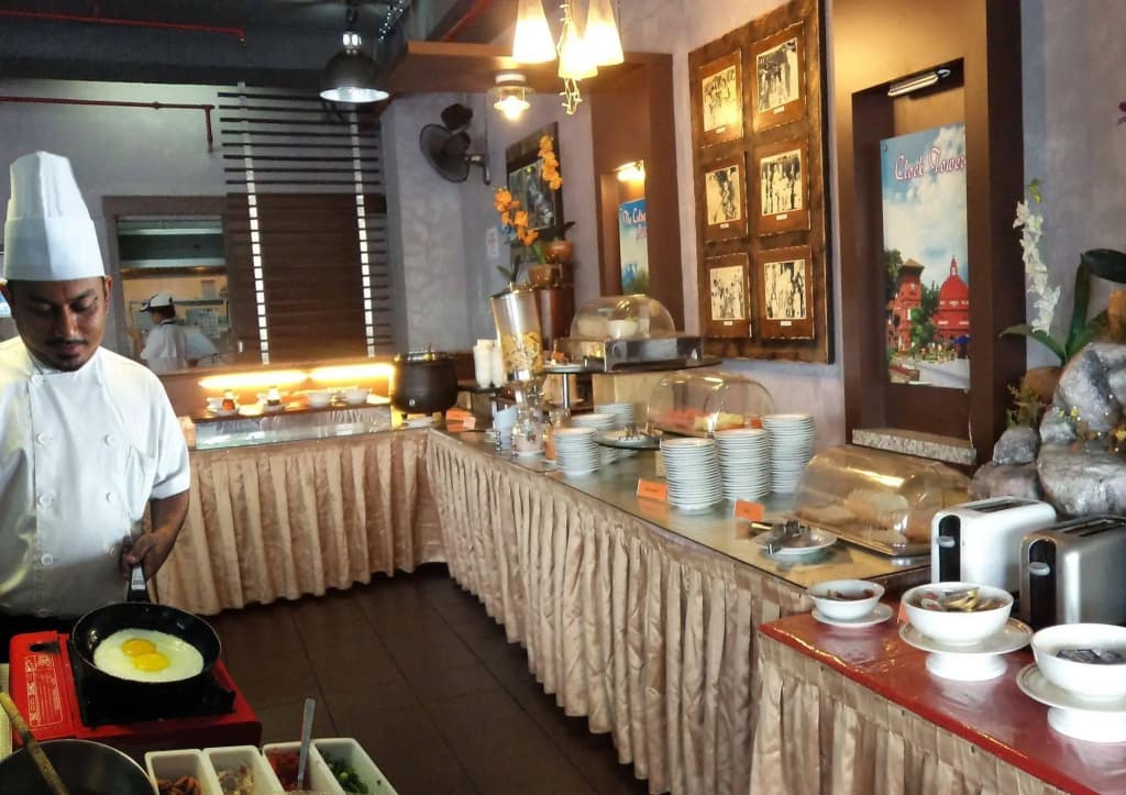 The Emperor Hotel Melaka - photo 20