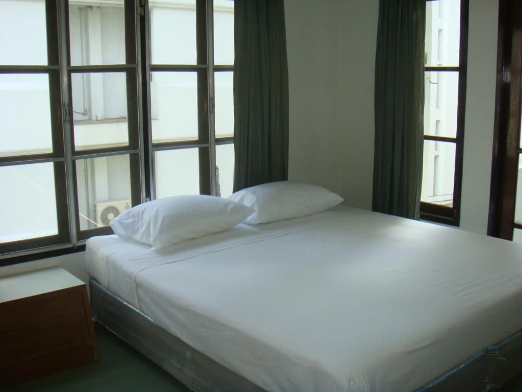 Oriental Smile Hotel - photo 2