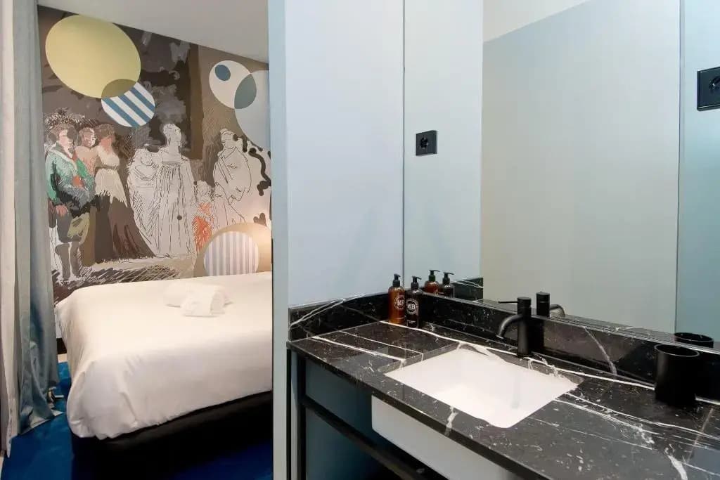 Amor de Dios 17 Luxury Suites - photo 2