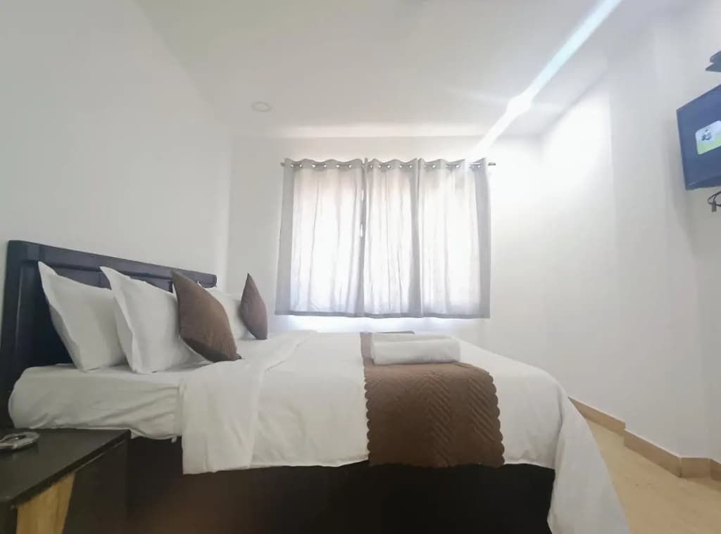 Mauryan Elite Hotel @ Devli Khanpur - photo 32