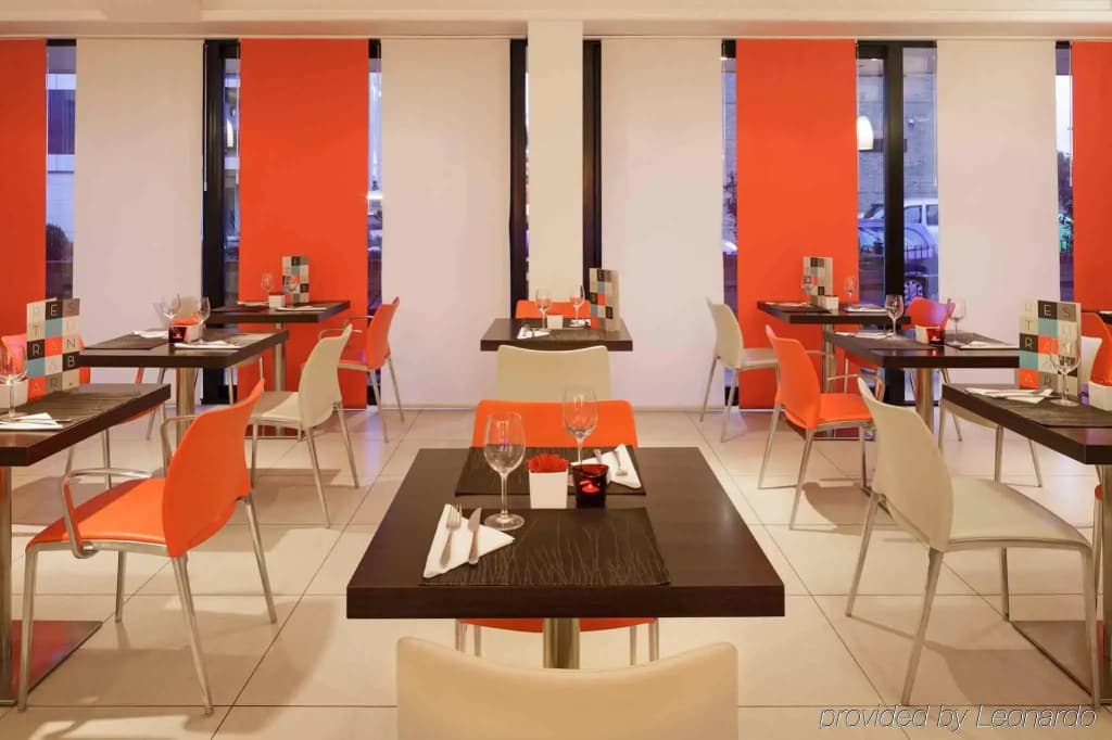ibis London Docklands Canary Wharf - photo 12