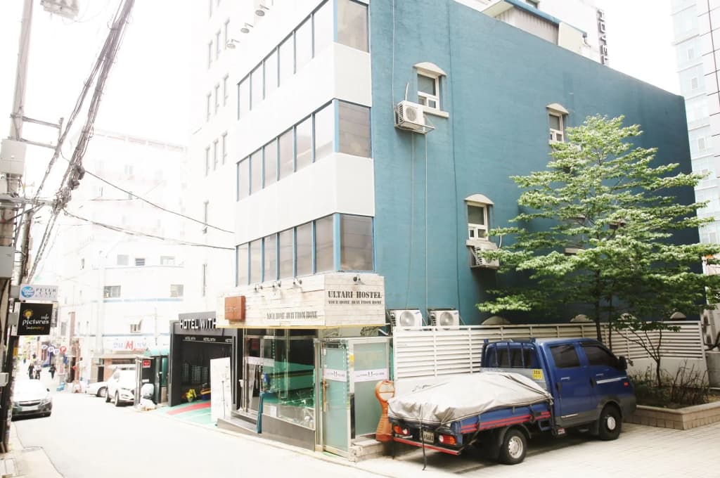 Sinchon Sisters Hostel - photo 2