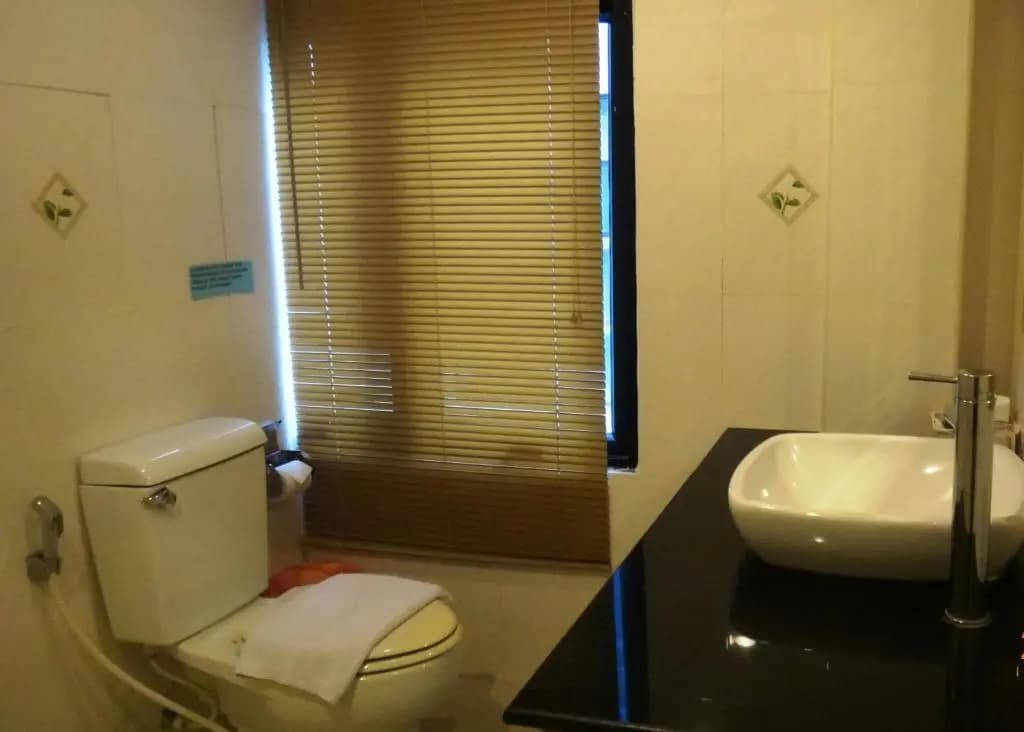 Sam's Lodge Hotel - photo 36