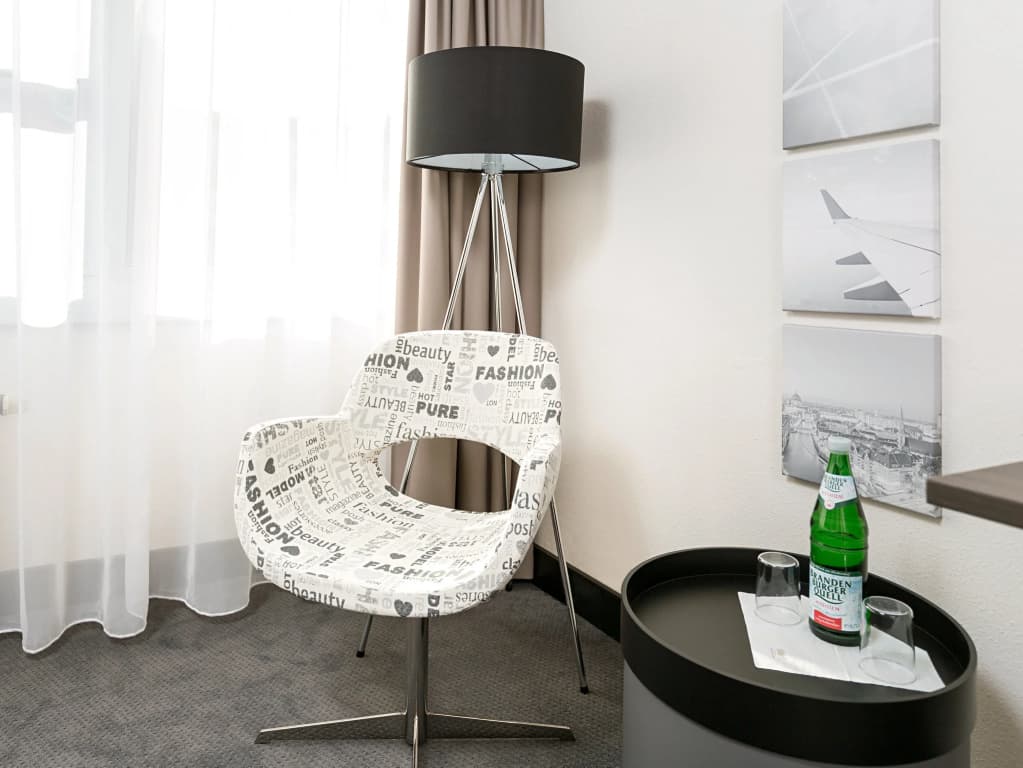Victor’s Residenz-Hotel Berlin-Tegel - photo 12