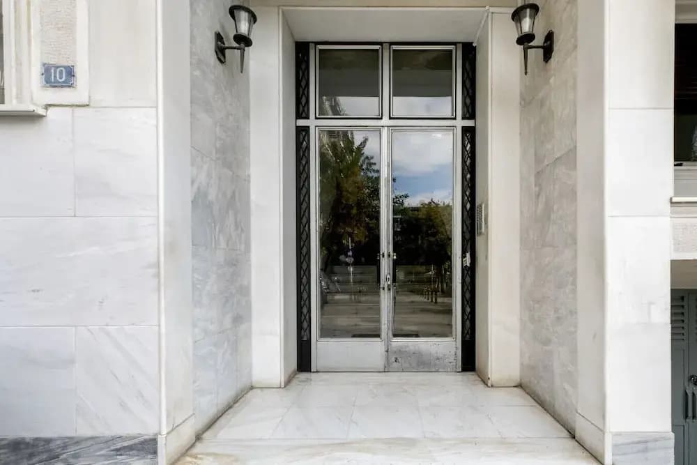Plantaea Studio - Athens Escape - photo 1
