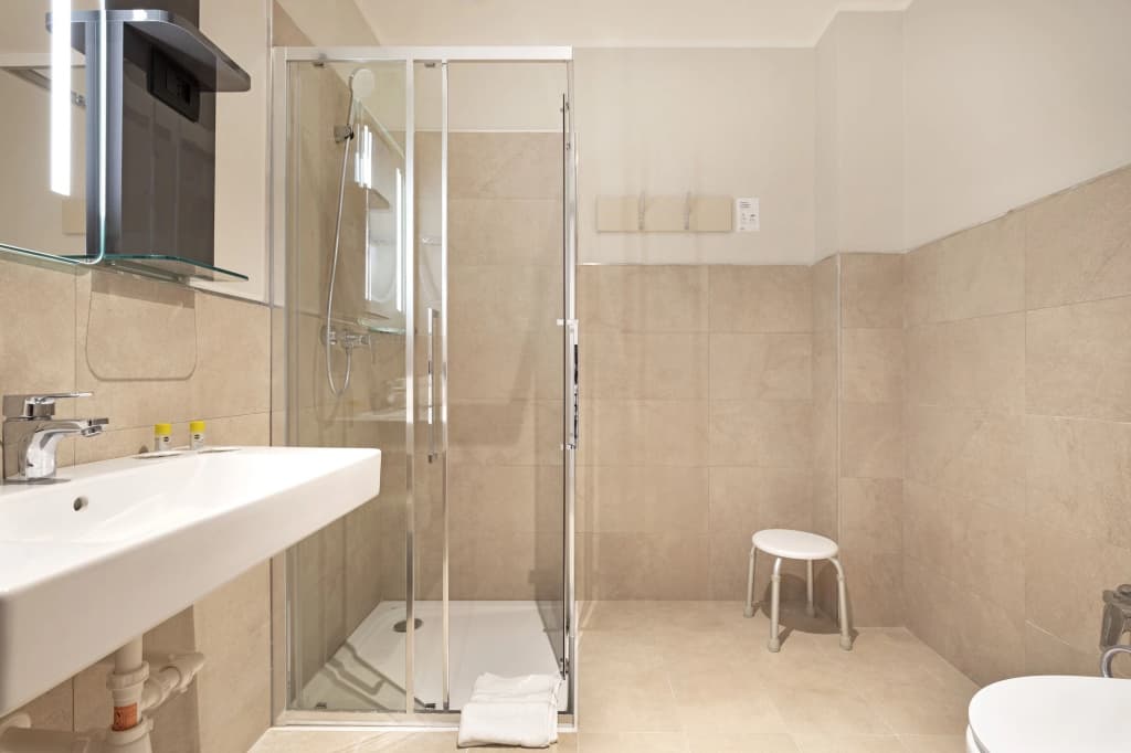 B&B Hotel Roma San Lorenzo Termini - photo 9