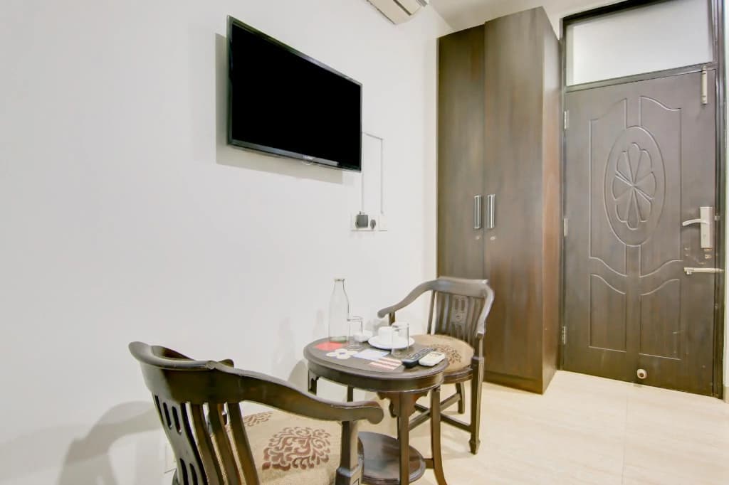 OYO 78876 The Premium Villa - photo 2