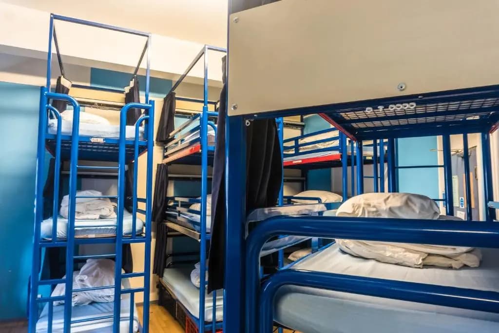 London Backpackers Youth Hostel - photo 4