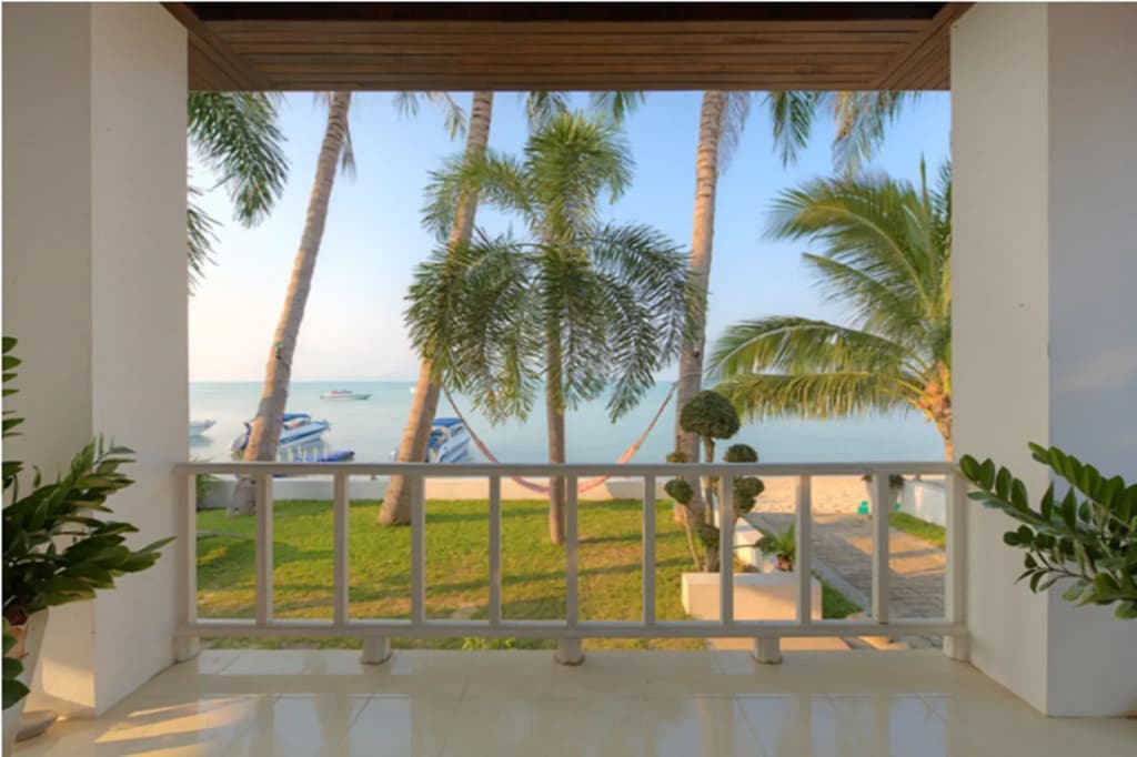 2 Bedroom Beach Front Villa Bangrak - photo 12