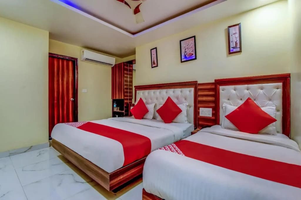 Hotel Sarthak Palace - photo 13