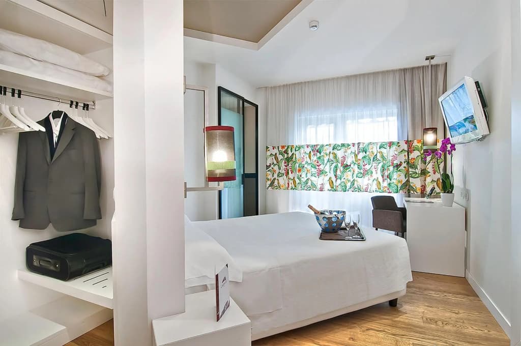 Hotel Caravel - photo 39