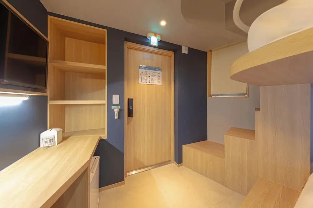 Uhoostay - photo 15